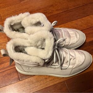 Timberland Women's White Winter Boots